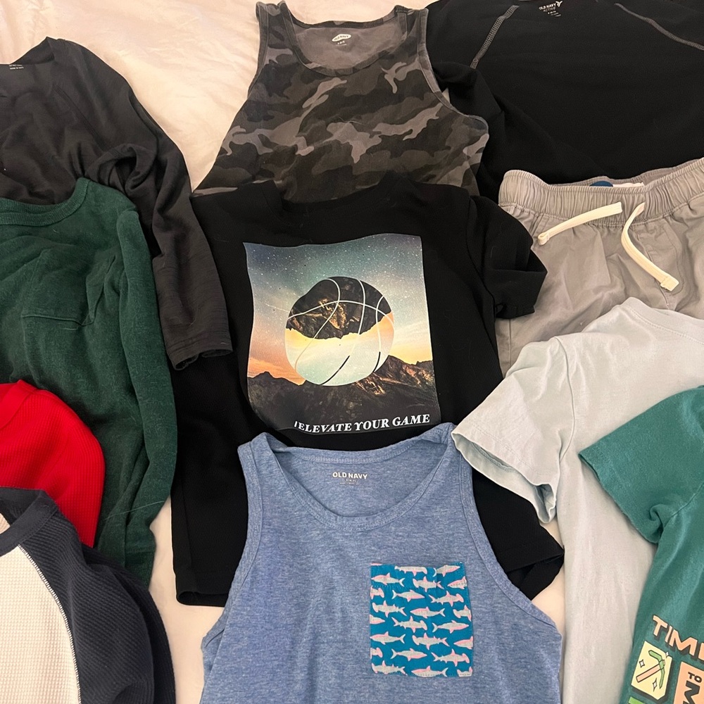 HUGE OLD NAVY BUNDLE 6/7
